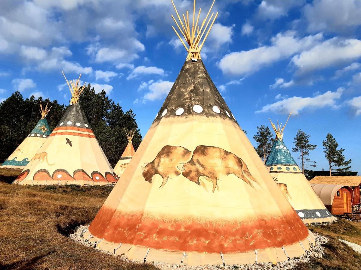 El Paso City, Zlatibor - Unique Wooden Cottages, Treehouse, Wild West Rooms, Accommodation 1-6 People Exterior foto